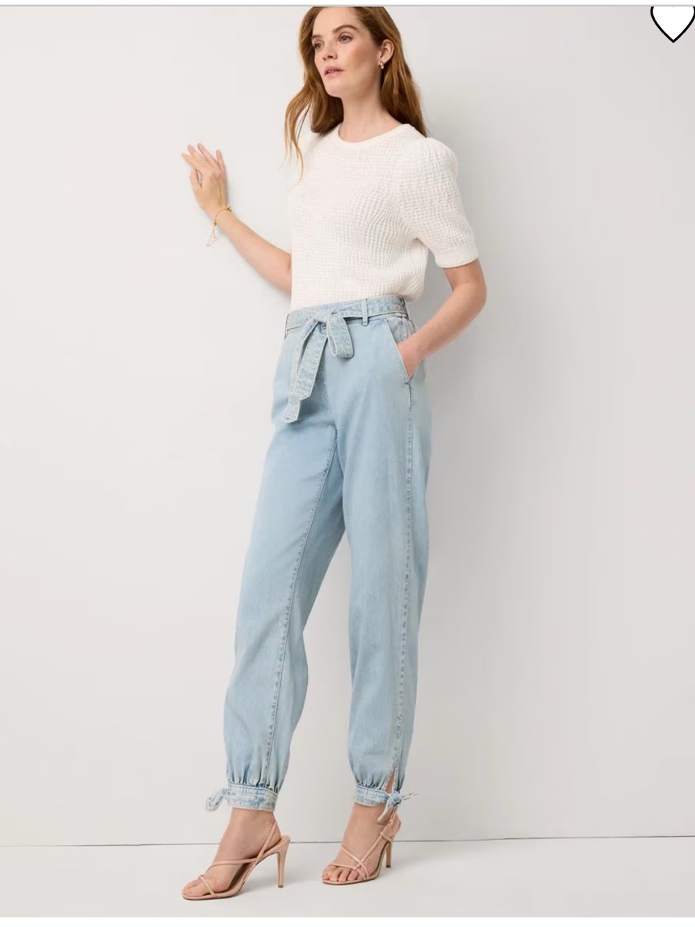NWT White House Black Market Light Blue Tie-Waist Boyfriend Jeans. Size 6!!